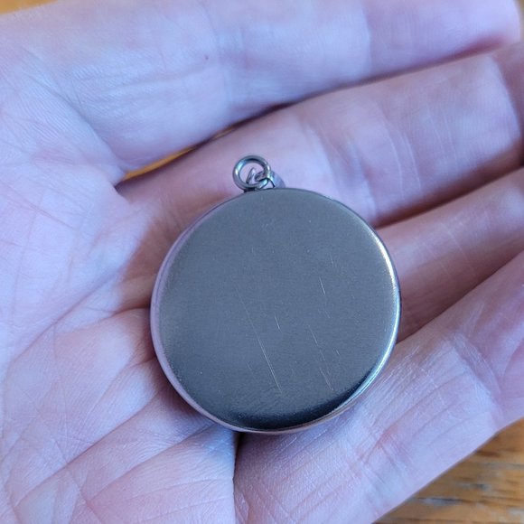 Necklace Pendant - Picture 3 of 7